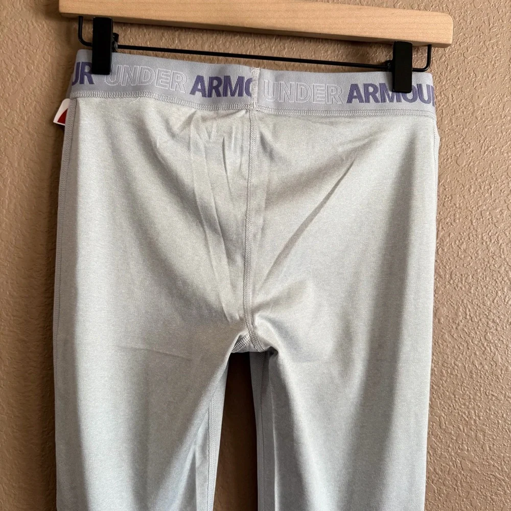 Under Armour Atheleisure Girls Light Gray Leggings Size Large NWT